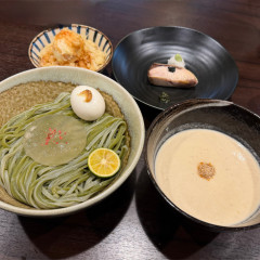 麺切り 白流の画像