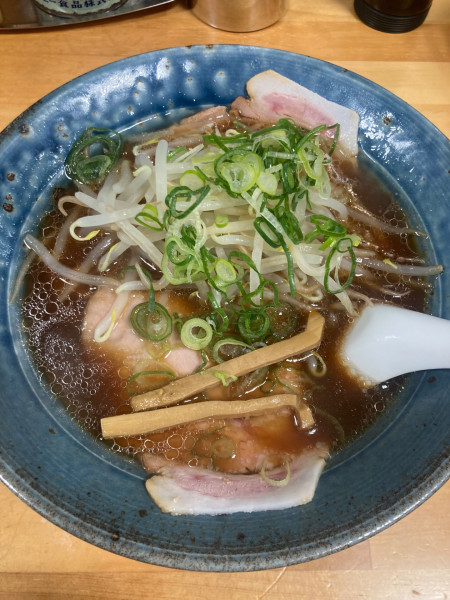 「しょうゆらーめん」@すすきの亭 御器所店の写真