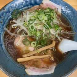 しょうゆらーめん