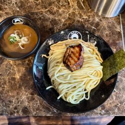 濃厚つけ麺中盛(1000)