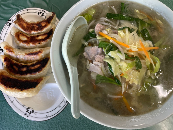 「タンメン：600円＋（餃子：350円）」@とんとん亭の写真