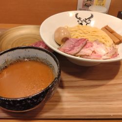 和牛濃厚つけ麺+チャー牛+A5和牛ユッケ