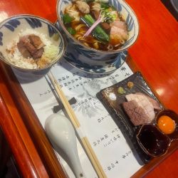 特製中華そば（醤油）＋鴨丼ハーフ
