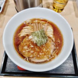 らーめん(並)(750円)