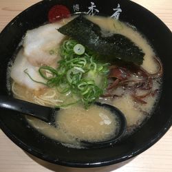 ラーメン(650円)