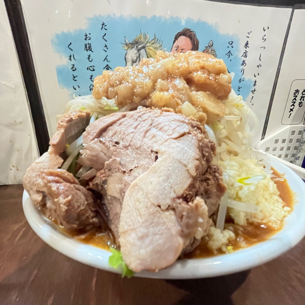 「限定ミソラーメン　¥1250 ニンニク野菜マシマシ脂マシマシ」@麺屋 歩夢の写真