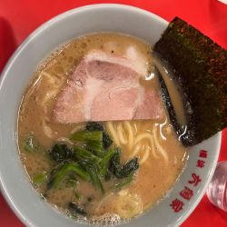 ラーメン(ミニ)680円