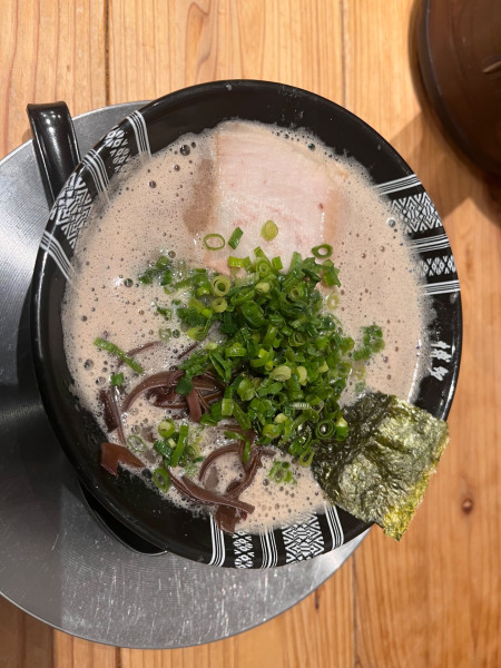 「ラーメン(ミニ)680円」@博多一双 新横浜ラーメン博物館店の写真