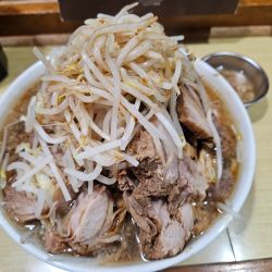 夢ラーメン300g+豚MAX