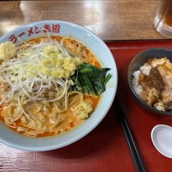 濃厚辛口担々麺（並盛・麺300g）＋ミニ叉焼丼1,220円