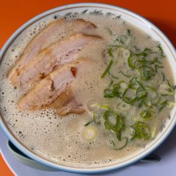 ラーメン　800円