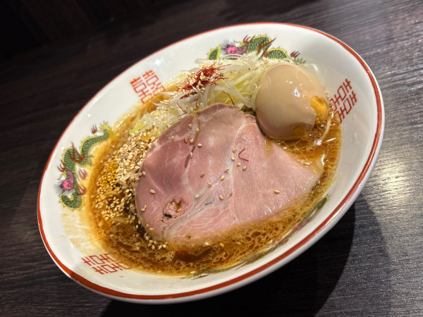 「【限定】みそ白湯そば＋田中農場の味玉」@中華そば 十目一八食堂の写真