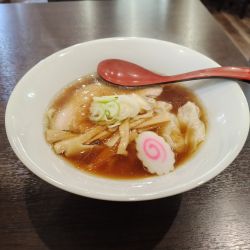 手打ちワンタンメン(醤油)¥1100