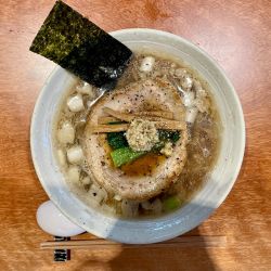 手揉みらぁ麺
