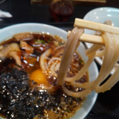 なぜ蕎麦にラー油を入れるのか。 秋葉原店の画像