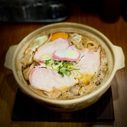 【冬季限定】鍋焼き味噌ラーメン（1150円）