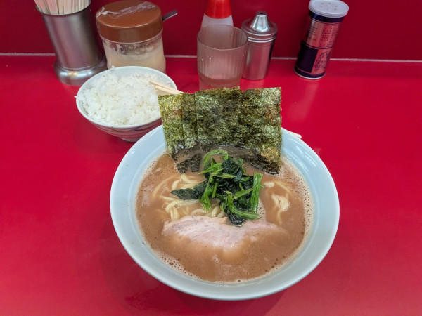 「ラーメン」@横浜ラーメン 武蔵家 大井町店の写真