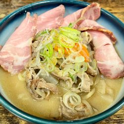 【限定】豚汁らぁ麺