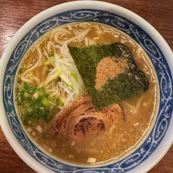 こってり醤油らぁめん