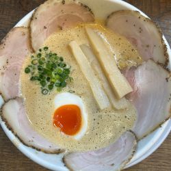豚CHIKIしょうゆチャーシューメン 並