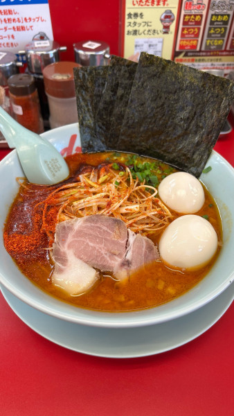 「ウルトラ激辛ラーメン」@ラーメン山岡家 テクノポリスセンター店の写真