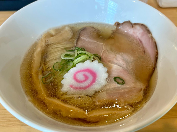 「らーめん 塩」@中華そば みつ葉の写真