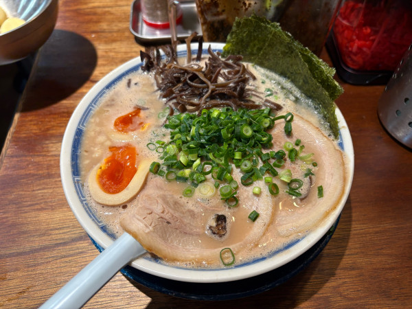 「【特製】熟成豚骨」@箕輪家 中野旗艦店の写真