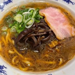 ストロング醤油豚骨ラーメン