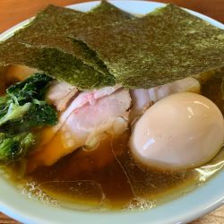 チャーシューメン(味付き玉子)