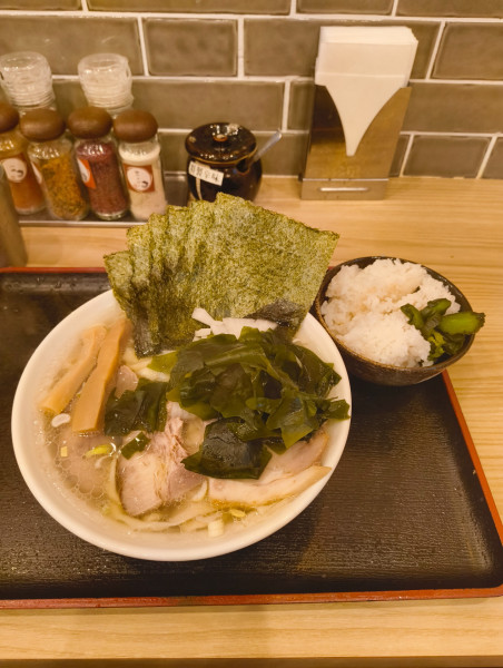 「朝ラー+海苔　塩変更　830円」@つけ麺大輝の写真