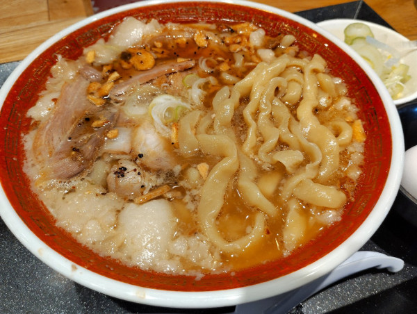 「焦がしニンニク背脂ラーメン」@麺屋 つばき亭の写真