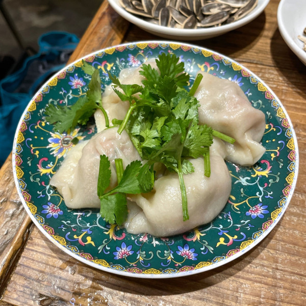 「本場の水餃子　ラムとトマトとパクチー」@餃子マニア 品川別館の写真