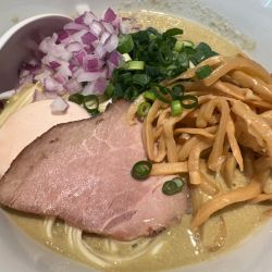 【期間限定】超濃厚牡蠣白湯