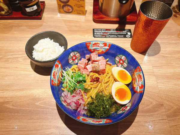 「ニボペペ＋小ライス」@麺や 兼虎 博多デイトス店の写真