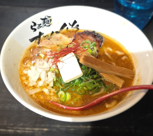 「限定カレー味噌ラーメン」@らぁ麺すみれ堂の写真