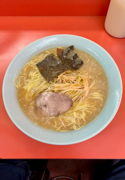 「ネギラーメン中盛（850+100）」@ラーメンショップ 川崎水沢店の写真