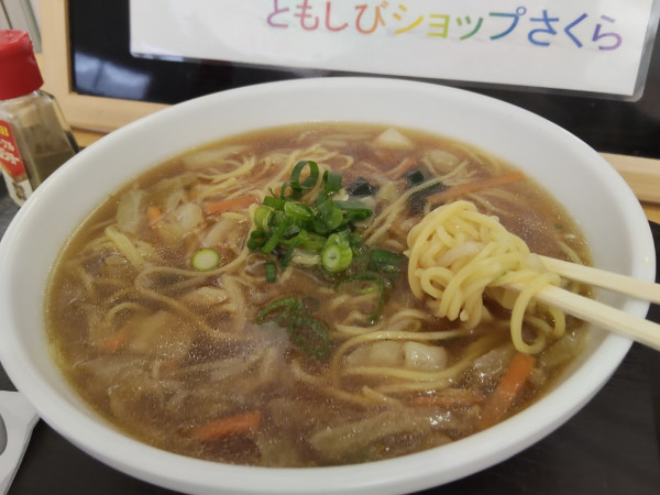 「五目あんかけラーメン(670)」@ともしびショップさくらの写真