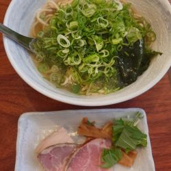 九条ねぎたっぷりいりこそば ¥980