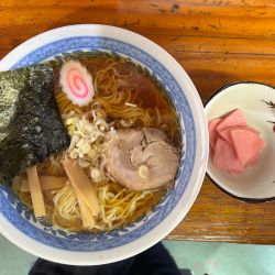 濃口しょうゆラーメン(650¥)