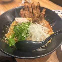 汁なし排骨担々麺