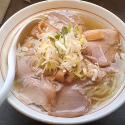 豚青湯ﾗｰﾒﾝ(醤油)