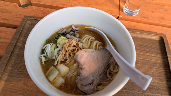 「秋刀魚節鶏白湯ラーメン」@麺処 大和の写真