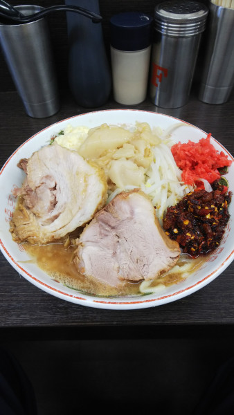 「ラーメン少なめラー油」@ラーメン二郎 川越店の写真