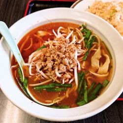 刀削麺セット　台湾刀削麺＋炒飯