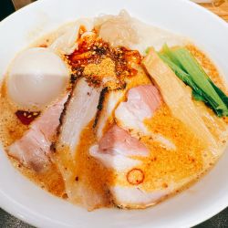 特上鴨白湯担々麺