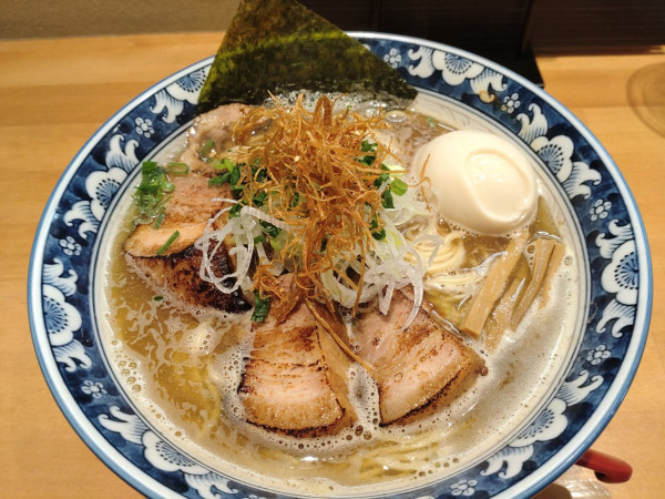 「特製煮干し醤油らぁ麺大盛」@麺処 桂の写真