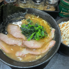 家系ラーメン竜の画像