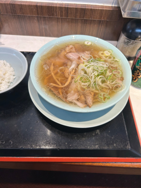 「中華そば」@新橋ニューともちんラーメン 川崎駅前店の写真