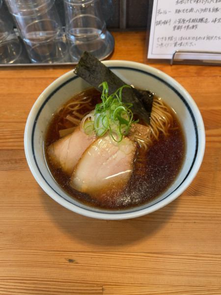 「醤油中華そば（980円）」@中華そば 閃の写真