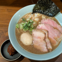 いかれたNOODLE Fishtonsの画像